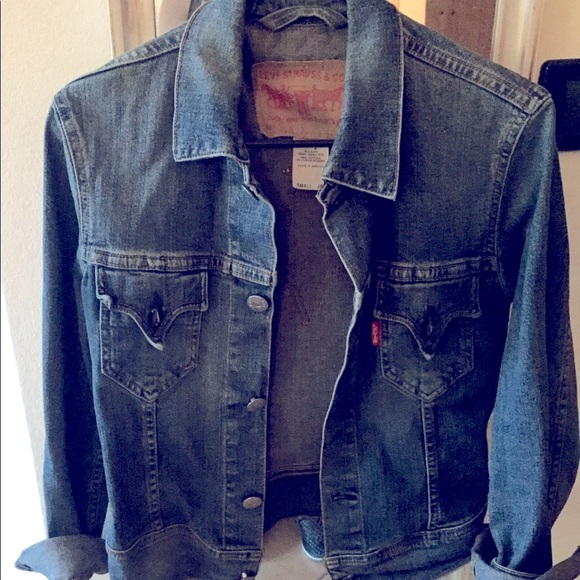 Levi Jean Jacket - Picture 1 of 3
